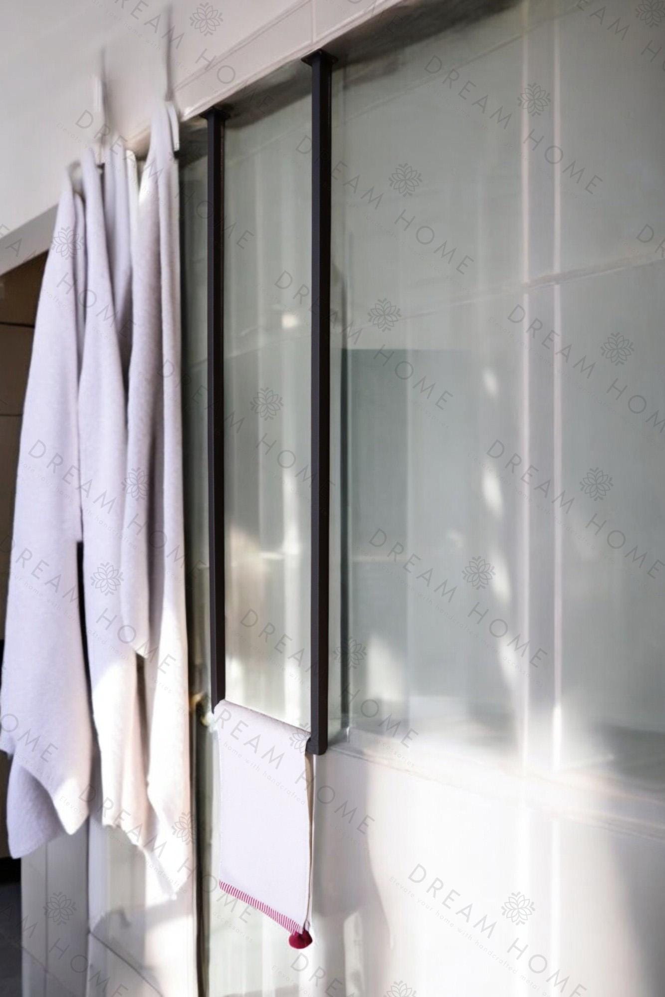 Vertical Minimalist Black Towel Rack | Ceiling-Mounted Metal Frame | 120x30cm Modern Bathroom Decor